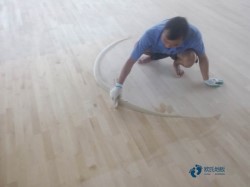 �������\�ӈ��^ľ�ذ�Ʒ���Ă���