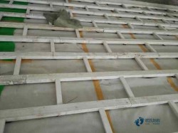 ���û@���\��ľ�ذ屣��